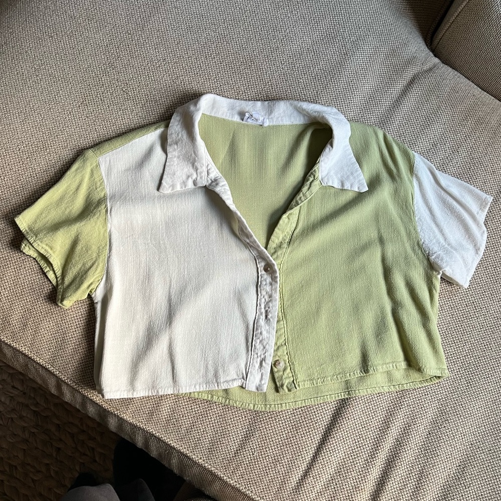 Le Lis Cropped Color Block Top